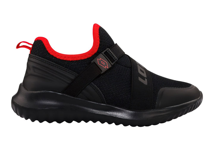 Tenis deportivos Lotto color negro con detalles en rojo y correa ajustable sobre el empeine.