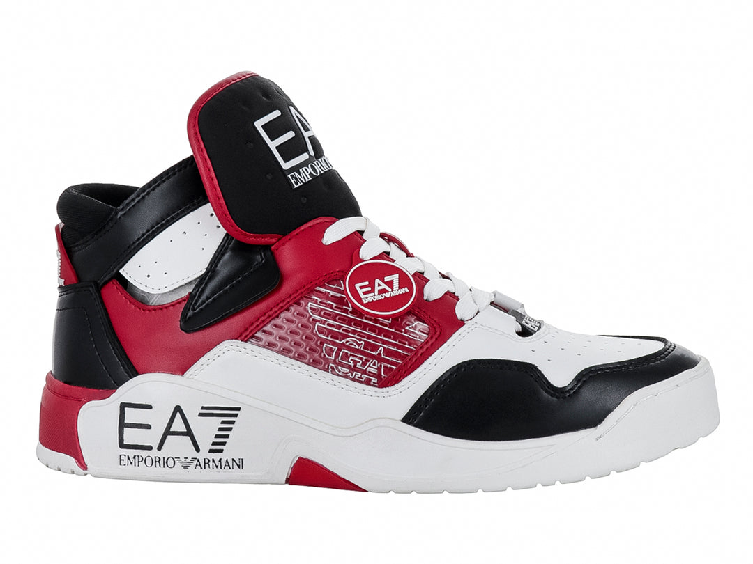 Tenis Emporio Armani de corte alto en colores rojo, negro y blanco con suela blanca.