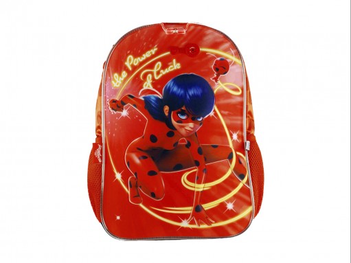 Mochila escolar roja con diseño de Ladybug y texto 'The Power of Luck' para niña.
