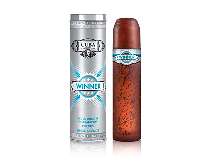 Perfume Cuba Winner para hombre con botella marrón y estuche cilíndrico plateado con detalles azules.