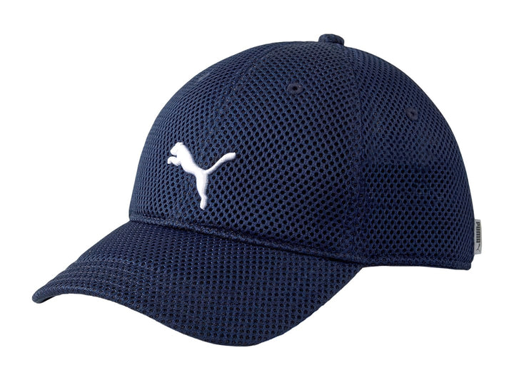 Gorra deportiva PUMA de malla en color azul marino con logotipo blanco frontal.