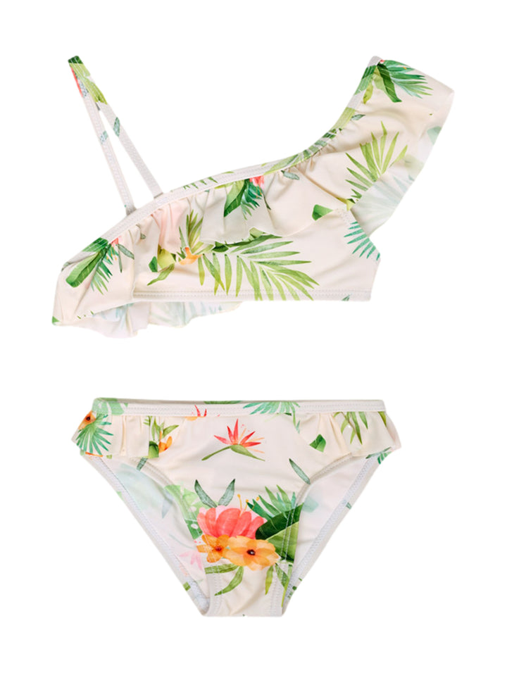 Traje de baño de dos piezas para niña con estampado tropical de hojas verdes y flores sobre fondo blanco.