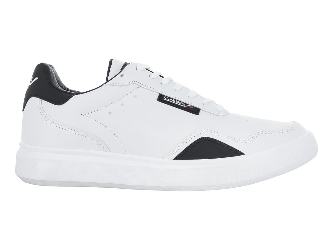 Tenis casuales color blanco con detalles en negro y suela blanca de la marca Clasben.