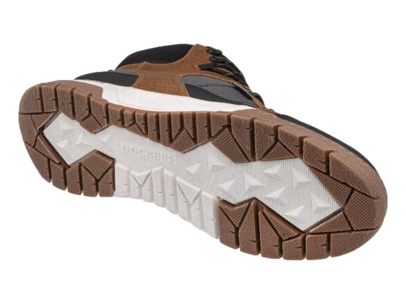 Bota Dockers en color marrón y negro con suela blanca y marrón, diseño casual.