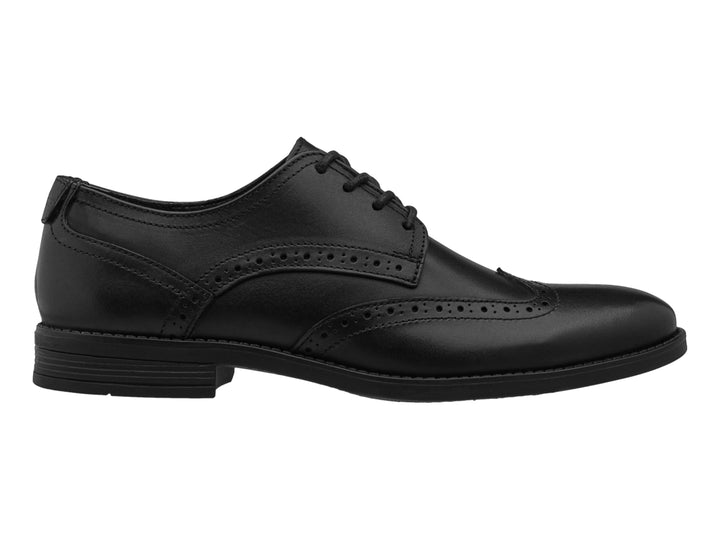 Zapato formal negro de cuero estilo Oxford con detalles perforados y agujetas.