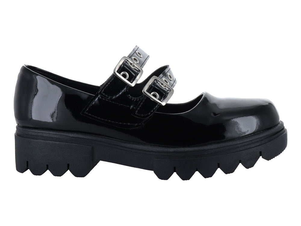 Zapato Mary Jane de charol negro con plataforma gruesa y doble correa con hebillas plateadas.