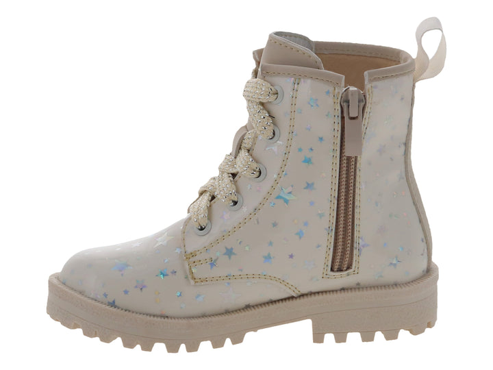 Bota infantil color beige con estampado de estrellas azules y suela track