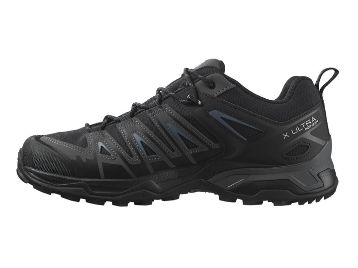 Zapato deportivo Salomon X Ultra Pioneer GTX en color negro, diseñado para senderismo con suela Contagrip.