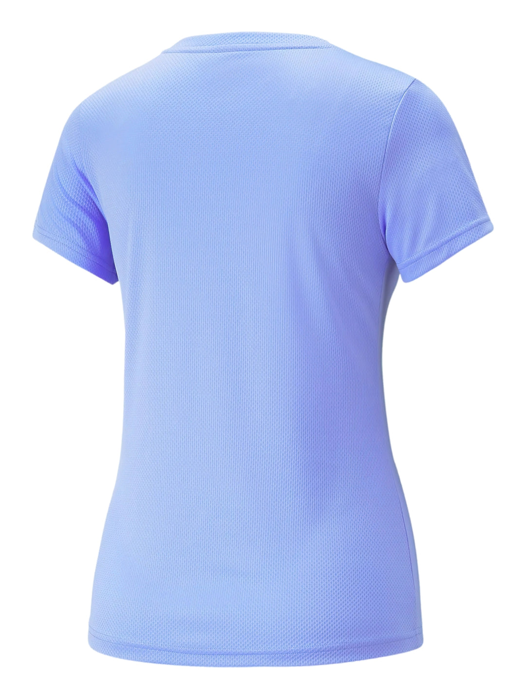 Camiseta deportiva PUMA de color morado claro para mujer con logo en el pecho.