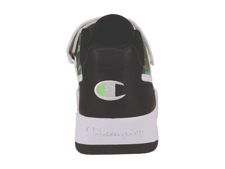 Tenis Champion blancos con detalles en negro y verde camuflaje, con correa y cordones.
