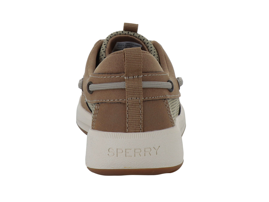 Zapato náutico Sperry color tan para niño con suela blanca y detalles en gris.