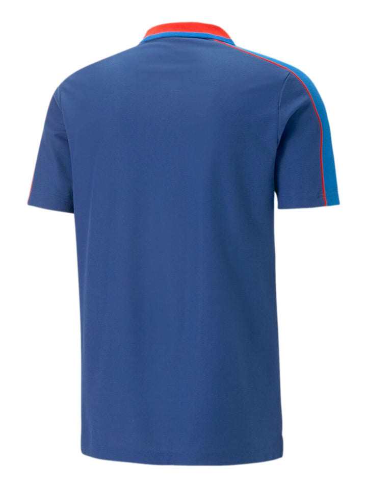 Polo deportivo PUMA BMW Motorsport color azul con cuello y detalles en rojo.