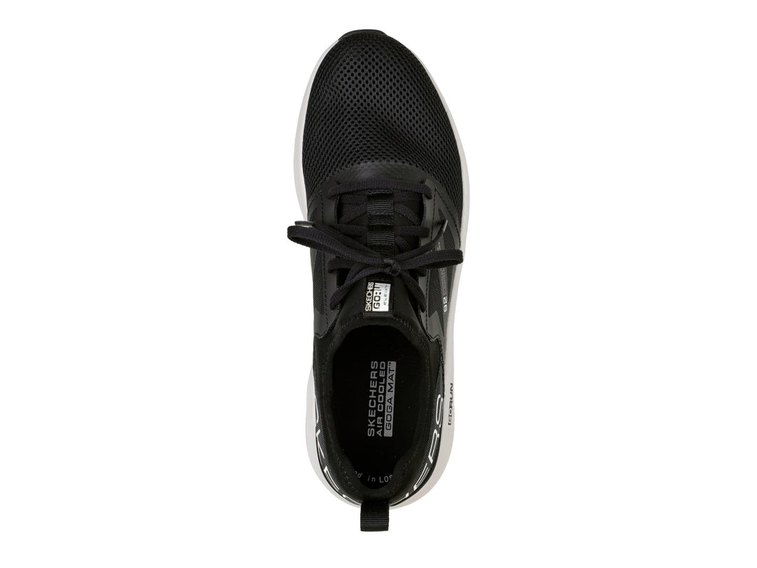 Tenis deportivos Skechers Go Run Elevate en color negro con suela blanca y detalles en blanco.
