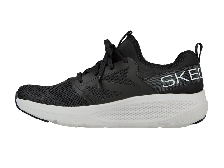 Tenis deportivos Skechers Go Run Elevate en color negro con suela blanca y detalles en blanco.