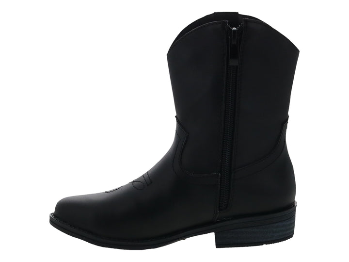 Bota vaquera de cuero color negro con costuras decorativas y punta redondeada.