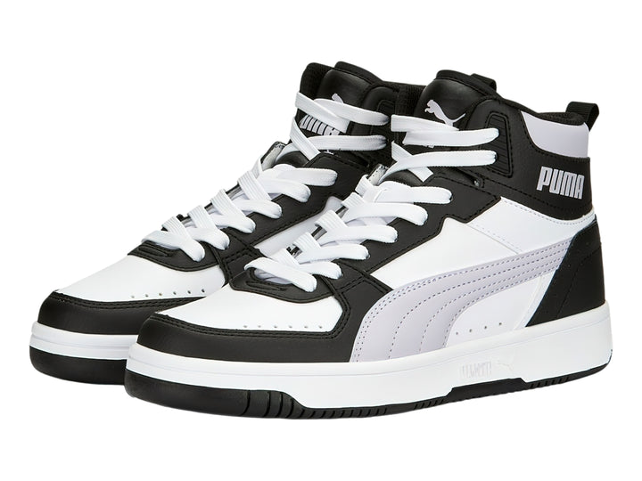 Tenis PUMA Rebound Joy de bota alta en colores blanco, negro y lavanda con suela blanca.