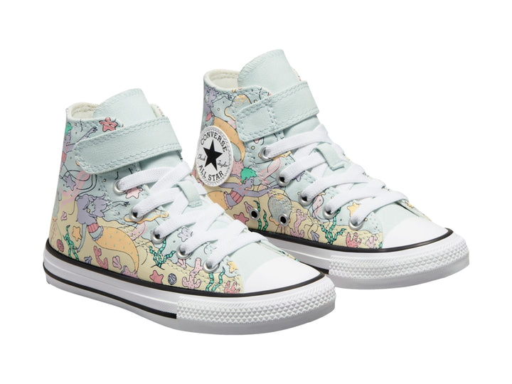 Tenis Converse Chuck Taylor All Star botín color aqua mist con estampado marino y cierre de velcro para Niño.
