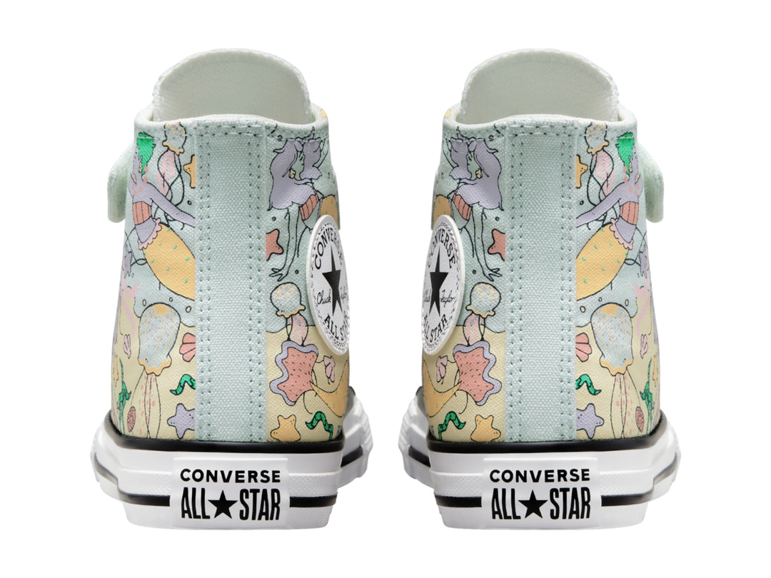 Tenis Converse Chuck Taylor All Star botín color aqua mist con estampado marino y cierre de velcro para Niño.