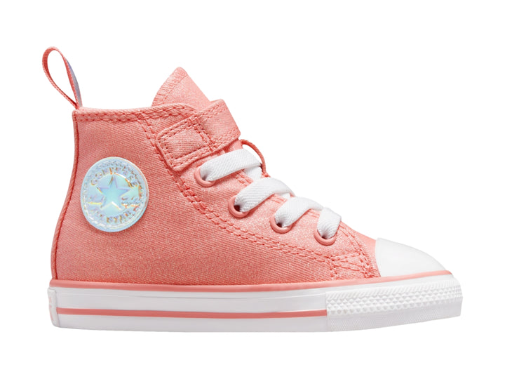 Tenis Converse Chuck Taylor All Star de bota en color rosa con suela y agujetas blancas.