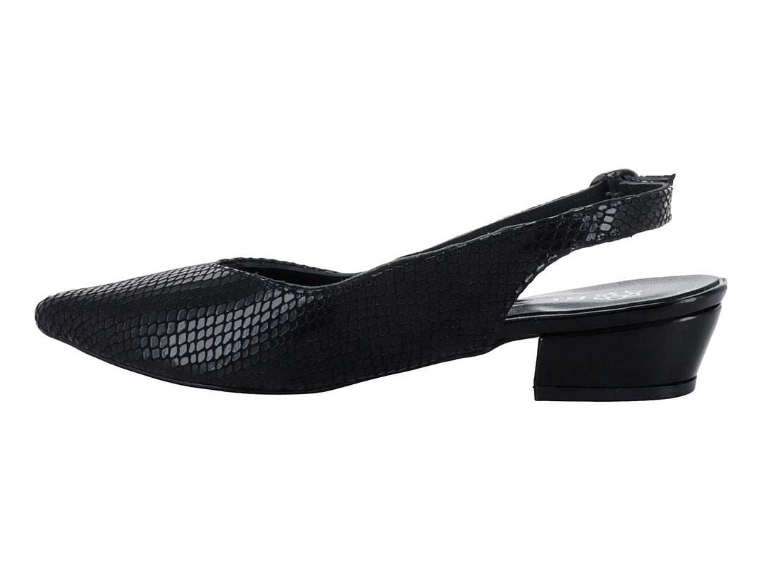 Zapato negro para Mujer estilo slingback con punta fina, tacón cuadrado bajo y textura grabada.