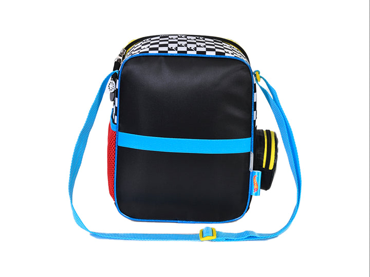 Lonchera infantil multicolor con estampado de autos Hot Wheels y correa azul.