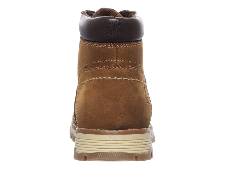 Botas casuales Hush Puppies de cuero color tan con suela beige y cierre de cordones.