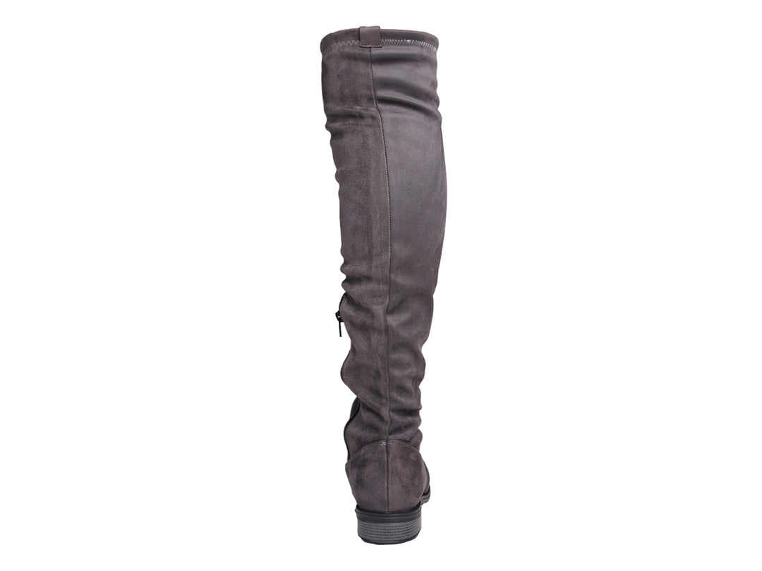 Bota alta de color gris con suela plana y acabado mate para mujer.