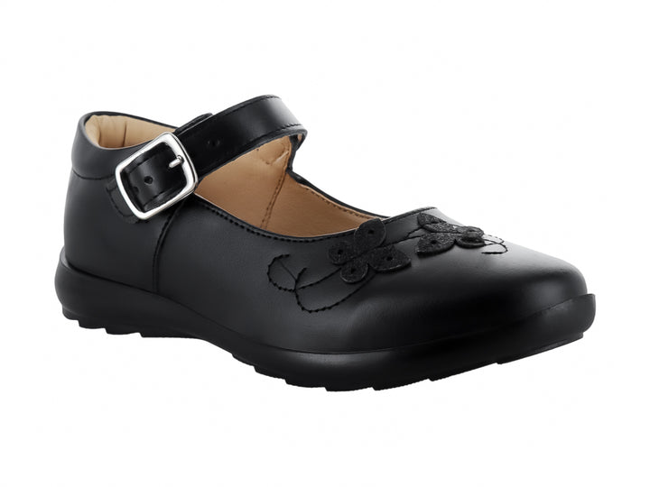 Zapato negro para Niña con correa, hebilla plateada y detalle de mariposa en la punta.