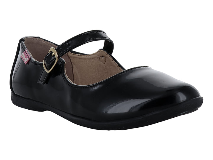 Zapato infantil de charol negro brillante con correa y hebilla dorada sobre fondo blanco.