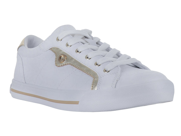 Tenis blancos con detalles dorados y agujetas blancas sobre fondo blanco.