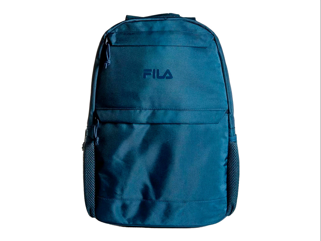 Mochila escolar FILA de color azul marino con múltiples compartimentos y bolsillos laterales de malla.