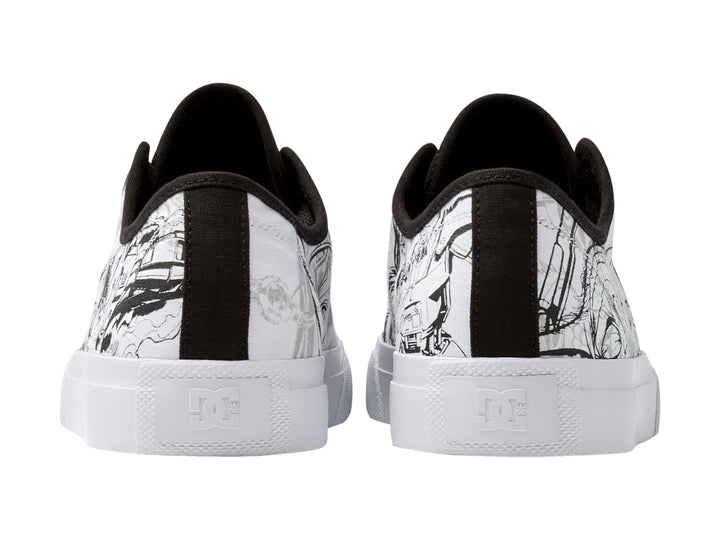 Tenis blancos de lona con agujetas negras y estampado de Grogu de Star Wars.