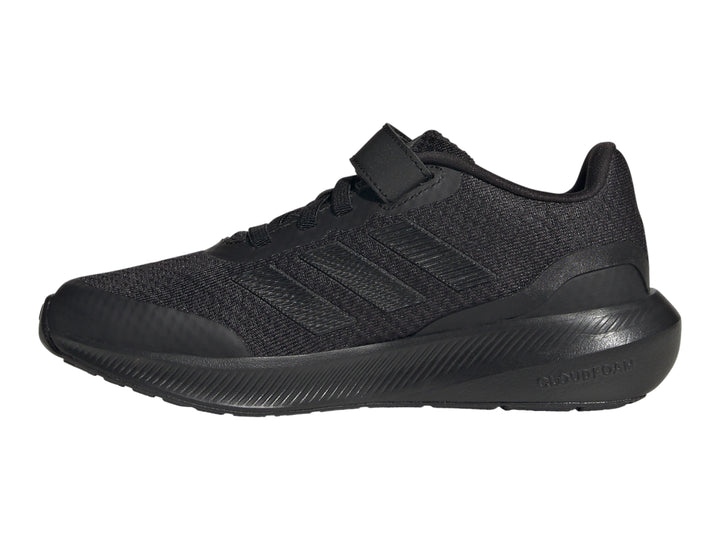 Tenis deportivos Adidas Runfalcon 3.0 en color negro total con correa de ajuste y malla transpirable.