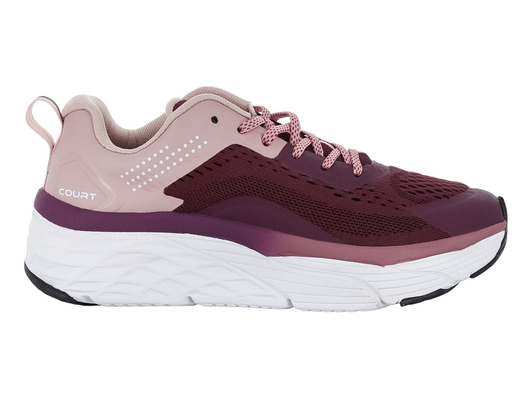 Tenis deportivos COURT color vino rosa con suela blanca y detalles de malla.