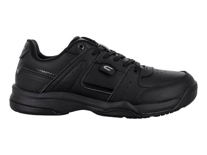 Zapato deportivo COURT de color negro con cordones y suela gruesa.