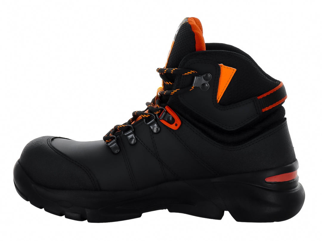 Bota de seguridad CLIFF modelo Strong en color negro con detalles en naranja y punta reforzada.