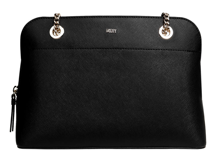 Bolso negro DKNY con detalles dorados y asas de cadena.