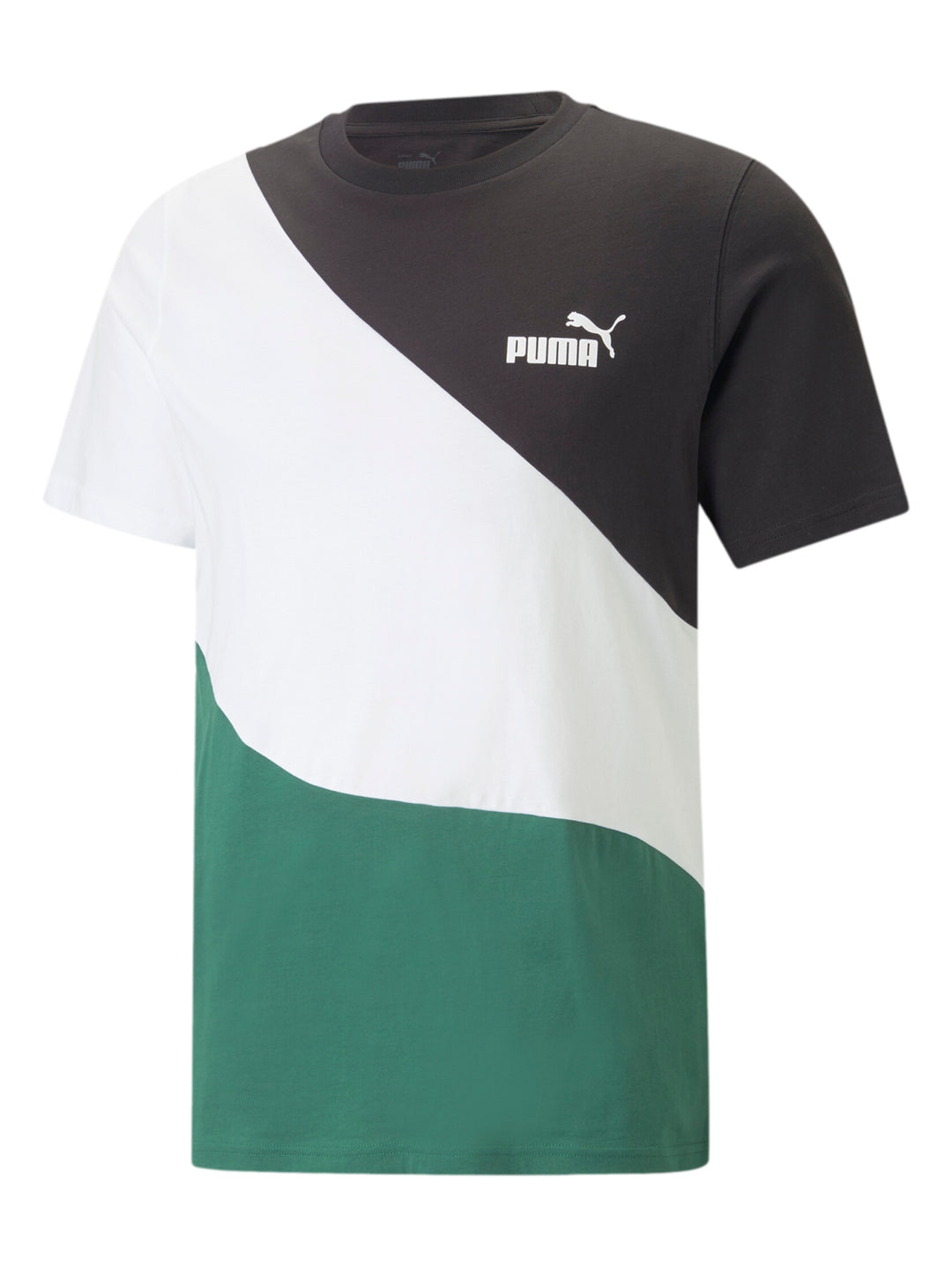 Hombre vistiendo camiseta PUMA Power Cat con diseño de bloques en colores negro, blanco y verde.
