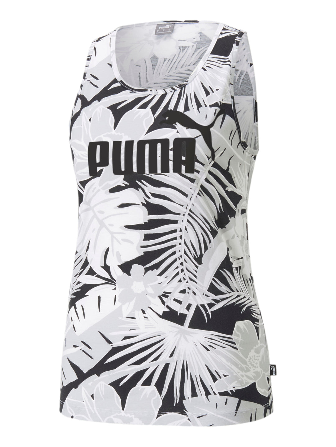 Mujer vistiendo camiseta sin mangas PUMA blanca con estampado de hojas negras y logotipo frontal.