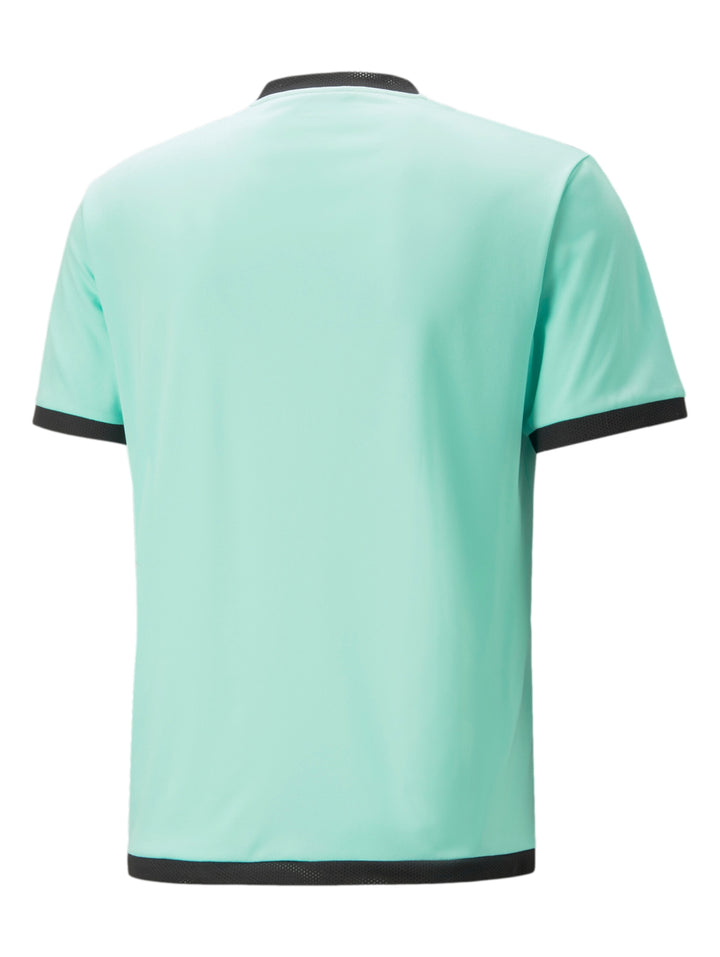 Jersey deportivo PUMA color verde menta con detalles negros en mangas y cintura.