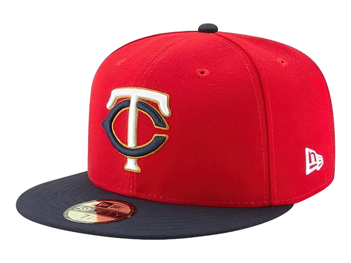 Gorra New Era roja con visera azul marino y logotipo bordado de los Minnesota Twins en el frente.