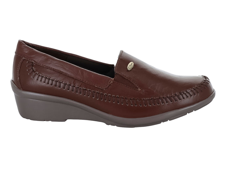 Zapatos Planos Claudia Carrera Color Tan para Mujer