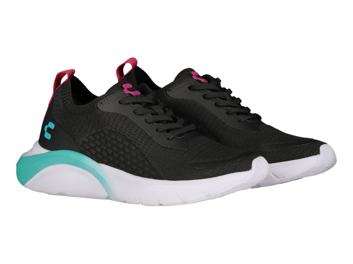 Tenis deportivos Charly en color negro con detalles en turquesa y rosa, suela blanca gruesa.