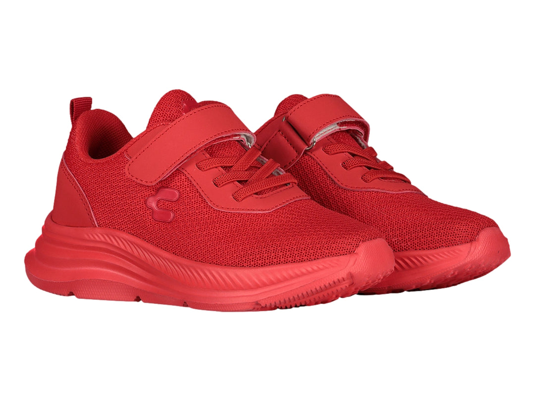Tenis deportivos color rojo marca Charly con cierre de velcro y agujetas.