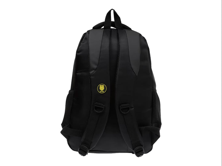 Mochila negra K-Swiss con logotipo amarillo de Batman en el centro.