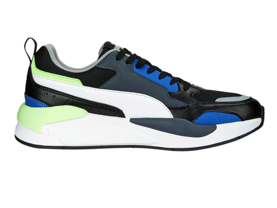 Tenis PUMA X-RAY 2 SQUARE en colores negro, blanco, azul y verde lima con suela blanca.