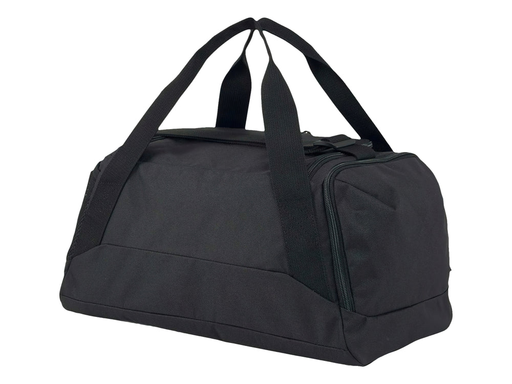 Bolsa de deporte PUMA Fundamentals XS en color negro con logotipo blanco y asas superiores.