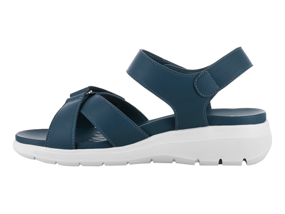Sandalia ROZE color azul navy con suela blanca y cierres de velcro para niños.