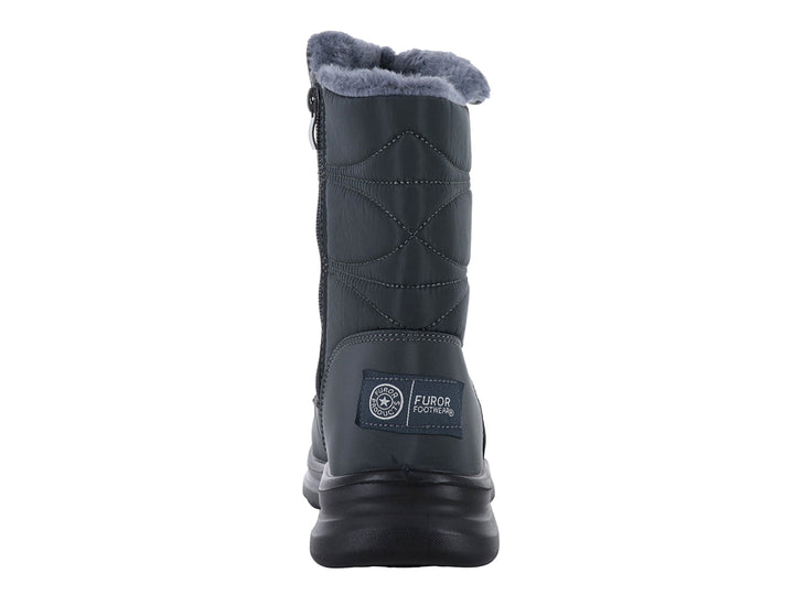 Bota de invierno color gris con forro interior suave y suela negra gruesa.