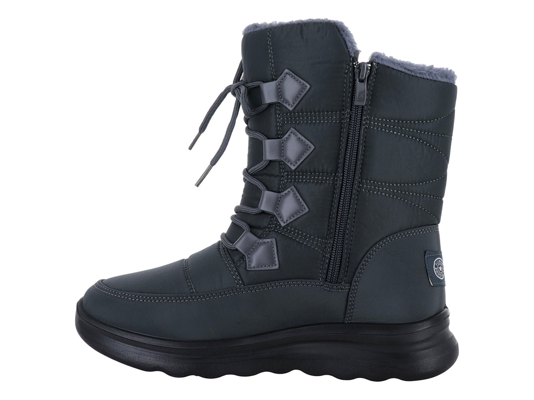 Bota de invierno color gris con forro interior suave y suela negra gruesa.